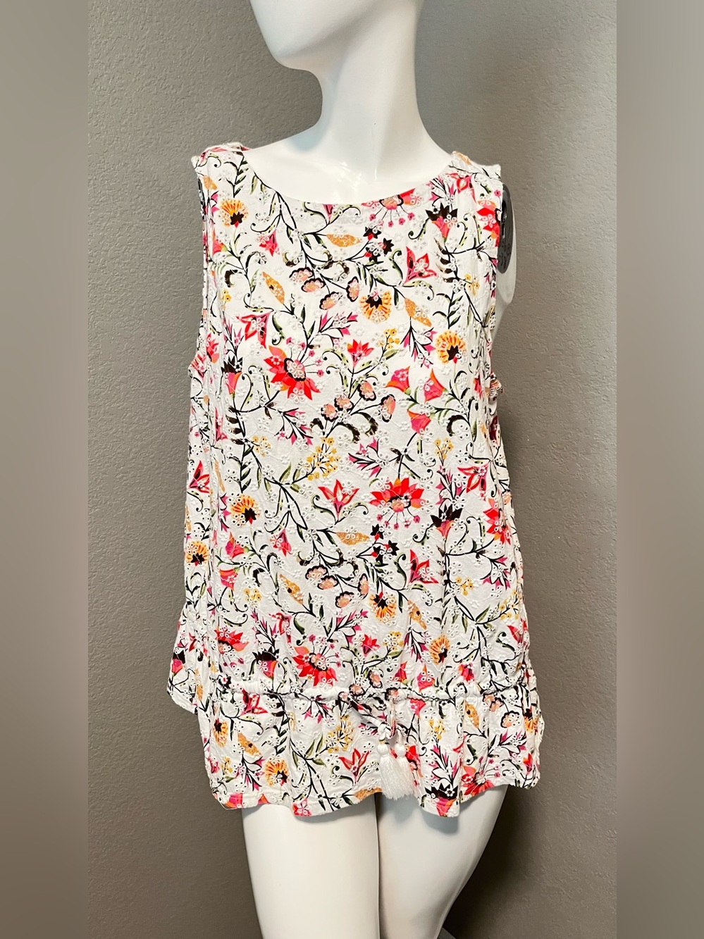 J. JILL Women’s Multicolor Floral Sleeveless Eyelet  Peplum Tunic Top Size L